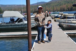 Chor and Ryan Vue with $10,000 fish in Bass Lake Fishing Derby 2016 - photo by Gina Clugston