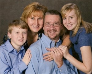 Dan Evert with wife Janelle, kids Leslie and Devon - photo courtesy Florence Evert Smith