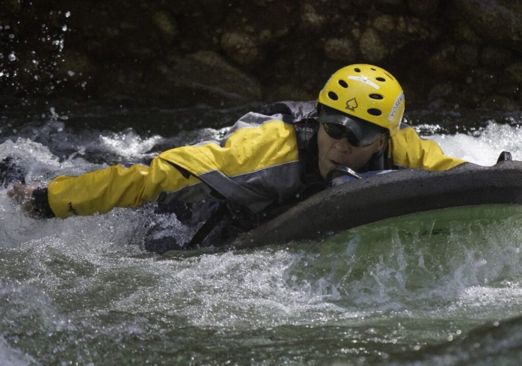 SAR_Moose_Mudlow_demonstrates_swift_water_rescue_technique_in_Merced_River_2013__Photo_by