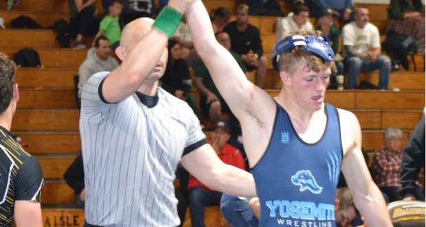 YHS Wrestlers are D-5 Champs; Move on to Grand Masters