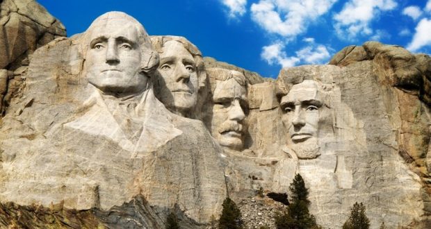 Image of Mount Rushmore.