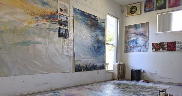 Image of Margaret Lazzari's home studio.