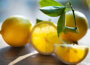 Image of lemons.