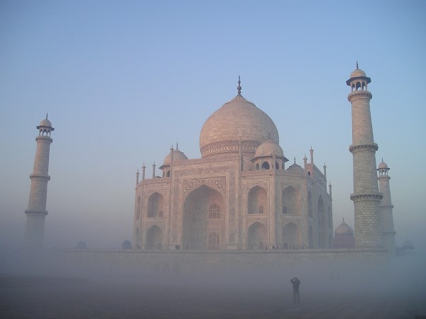 Image of the Taj Mahal. 