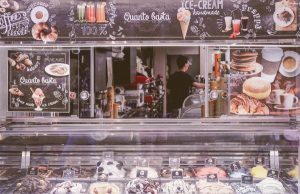 Image of a gelato shop in Italy. 