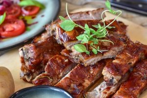 Image of BBQ spare ribs.