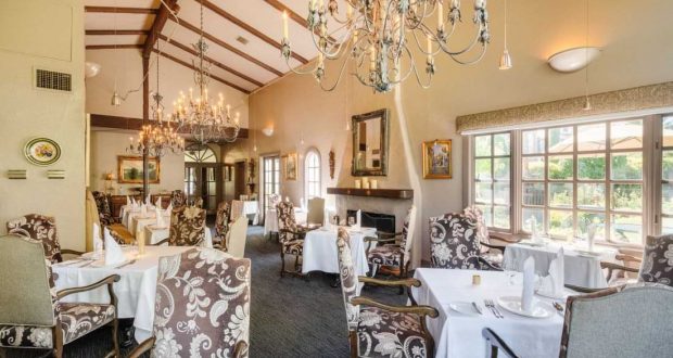Image of the elderberry house dinning room