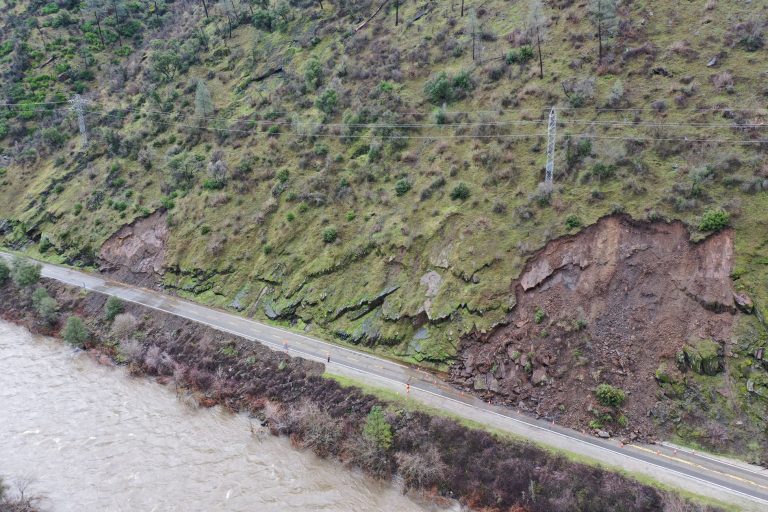 Image of Rockslide near Briceburg and Yosemite