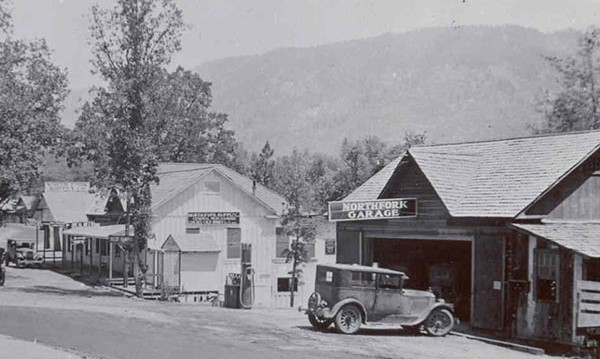 Image of North Fork in the 1920s, including the North Fork Garage.