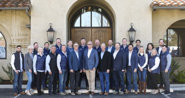 Image of the Schuil Ag Real Estate Team