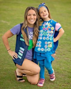 Image of a young Girl Scout.