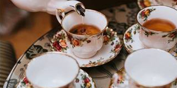 image of tea cups on a tray