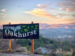 Oakhurst welcome sign at Deadwood Lookout