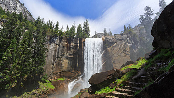 Yosemite Releases Mist Trail Corridor Environmental Assessment for Public Review