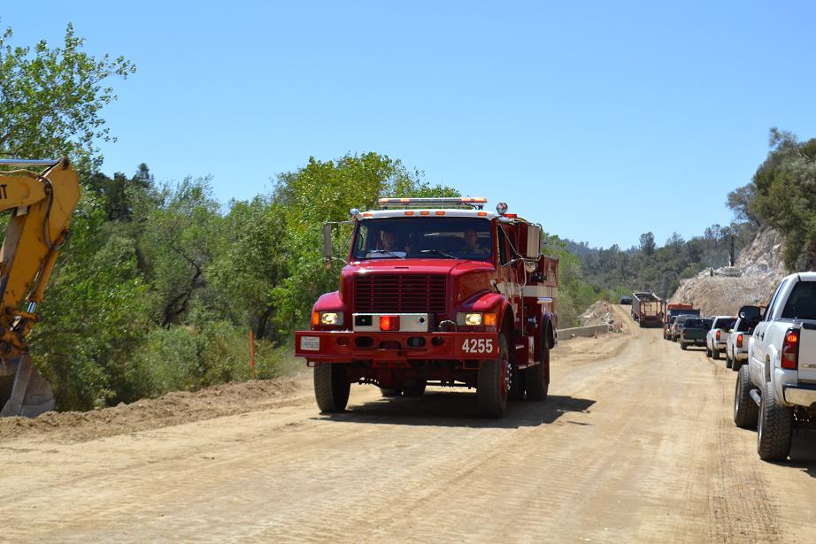 Road 200 fire 8-27-12 calfire engine