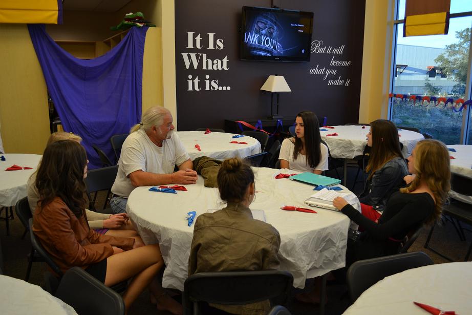 Craig Taylor talks with students at Minarets Veterans Day Dinner 11-13-12