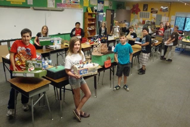 Rivergold 5th grade did a culminating  state diorama project - Courtesy Rivergold
