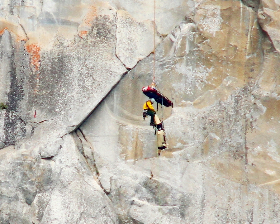 Yosemite Leaning Tower YOSAR rescue - June 2013 - Aaron made adjustments and stacked some rope into the bag and down they went - Photo by Tom Evans - El Cap Report