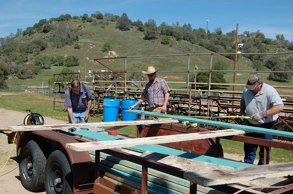 Work day one - volunteers get ready for 2014 Coarsegold Rodeo - photo by Tammi Kudra Edmonds 2014