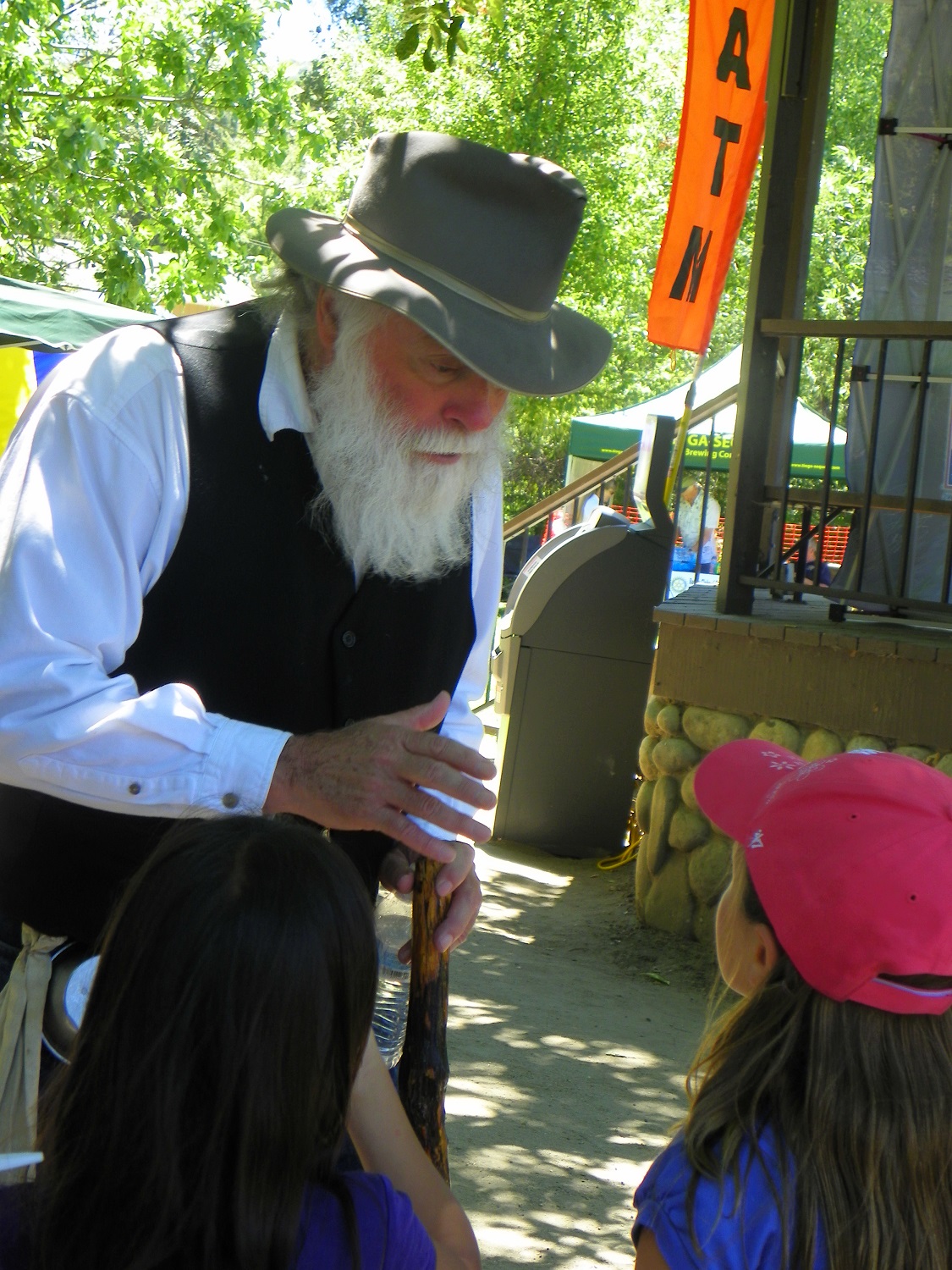 Yos Fest John Muir as portrayed by Frank Heller talks to the kids - photo by Kellie Flanagan